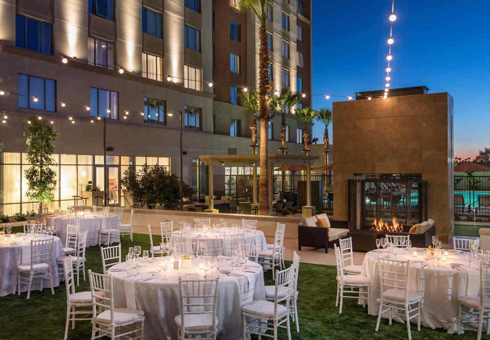 Courtyard By Marriott Irvine Spectrum Eksteriør billede