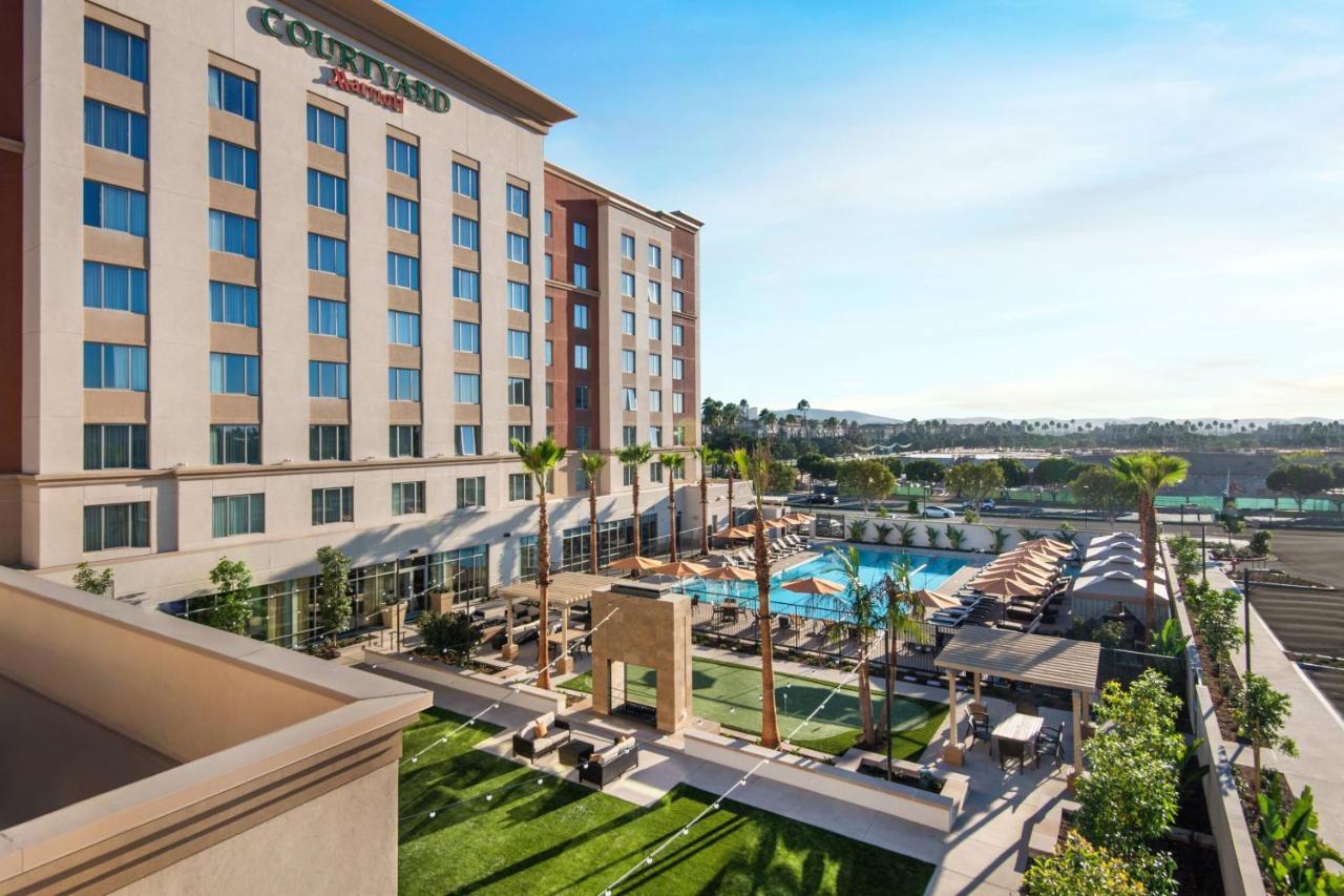 Courtyard By Marriott Irvine Spectrum Eksteriør billede